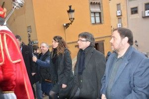 Montse Venturós, Carles Puigdemont i Oriol Junqueras
