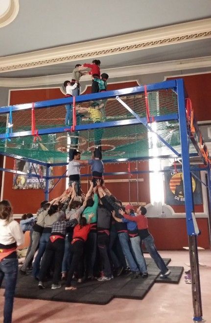 cine assajos castellers 2