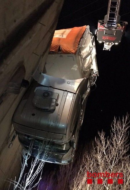 bombers-lanou-accident-4
