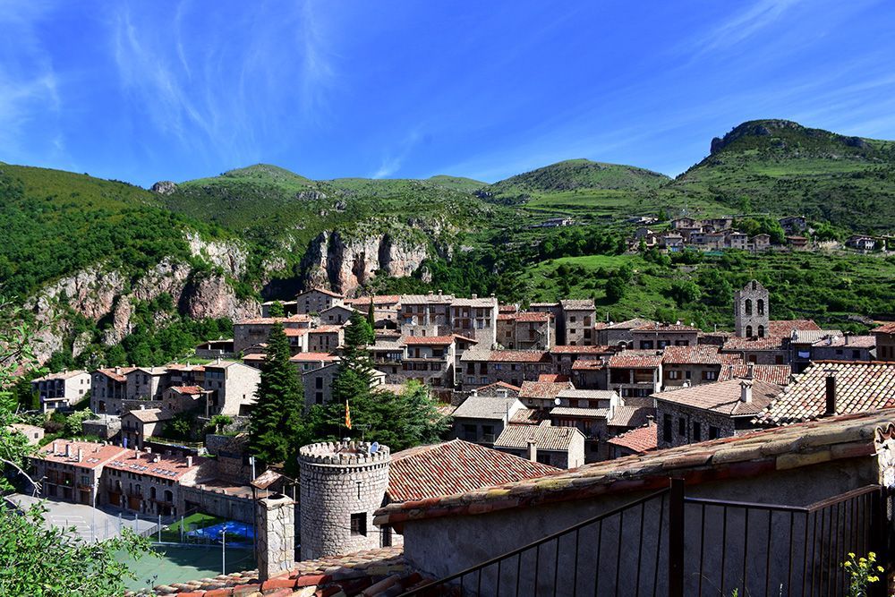 Castellar de n'Hug, el municipi del Berguedà amb més habitatges de segona residència