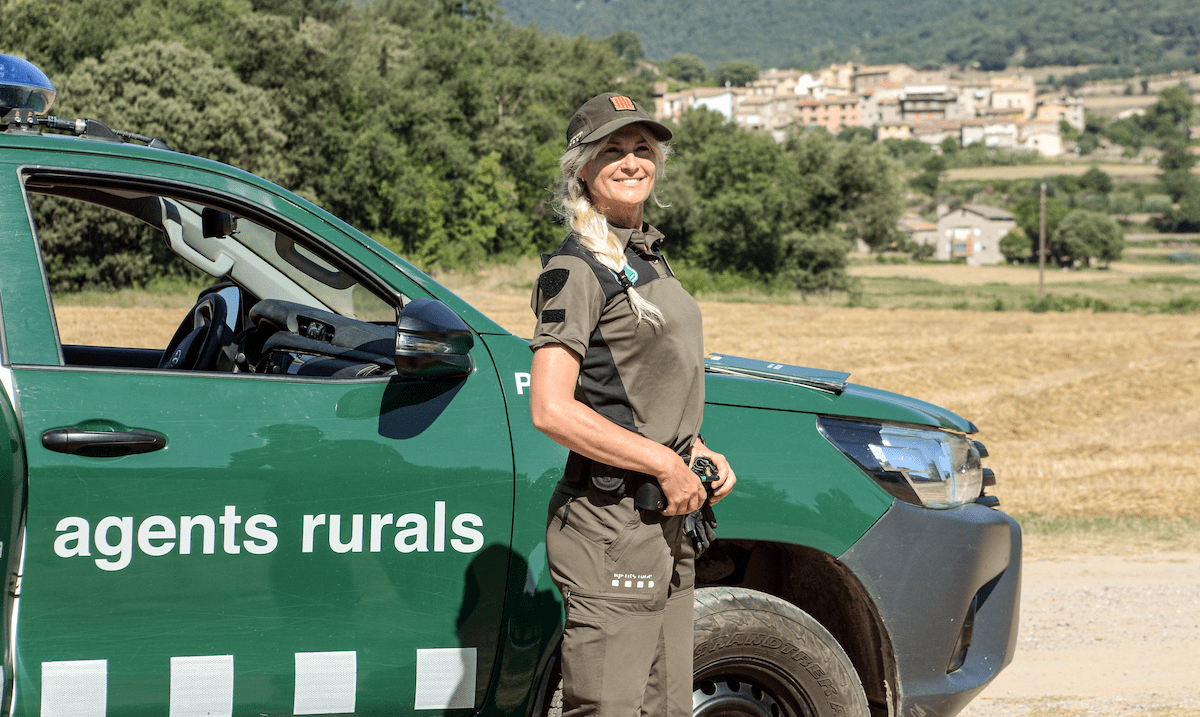 Eva puigpelat, agent rural | Rosa/La Fotogràfica