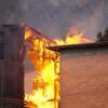 La nau de la planta de biomassa, en flames. | D. López