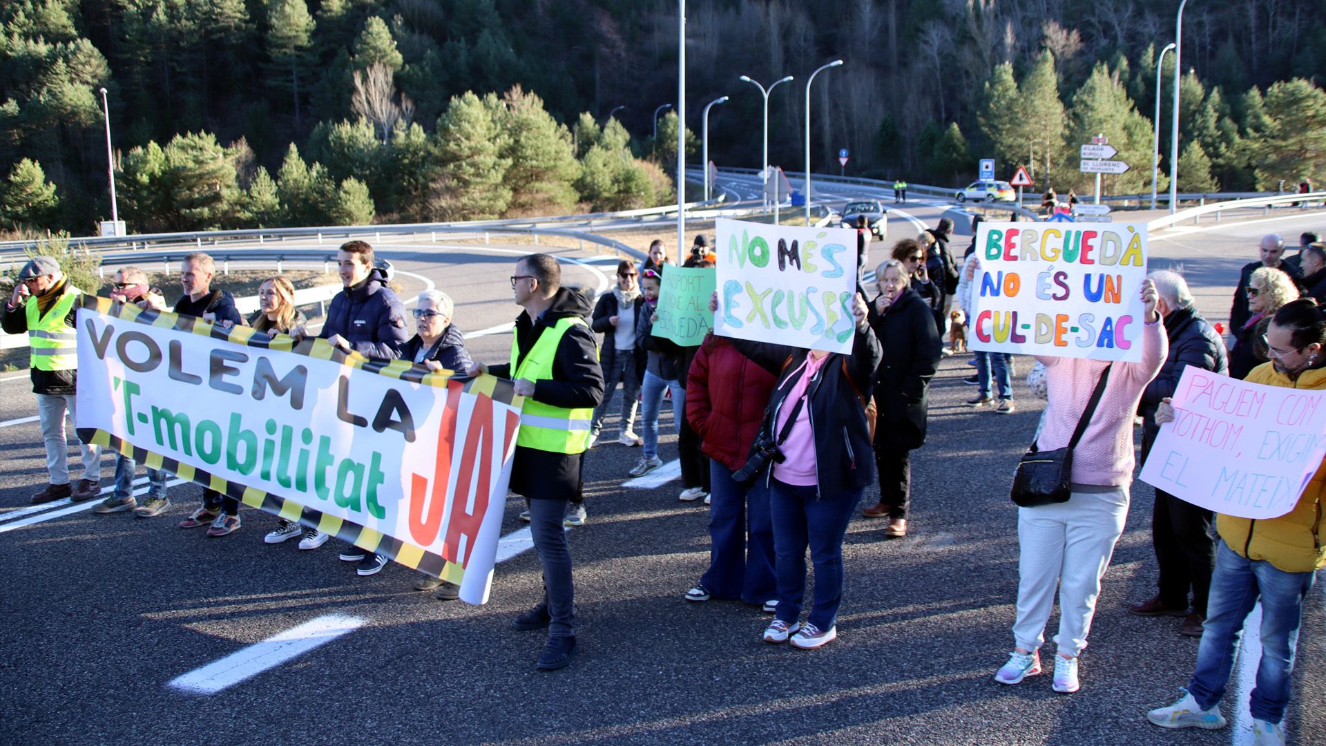 Tall de la C-16 per reclamar l'arribada de la T-Mobilitat al Berguedà | Laura Busquets/ACN
