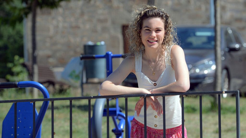 Sara Costa, alcaldessa de Santa Maria de Merlès | Rosa/La Fotogràfica