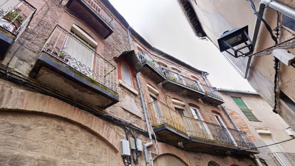 Blocs del carrer Olvan Alt 20, 22 i 24 de Gironella